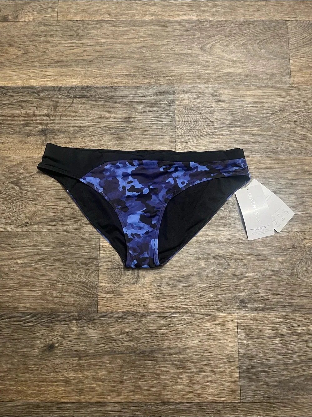 Athleta *selling matching